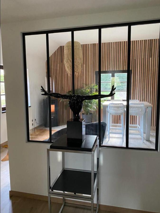 Le Logis Des Chenes, Superbe Bungalow Dans Quartier Residentiel Proche De Namur Вепьон Экстерьер фото