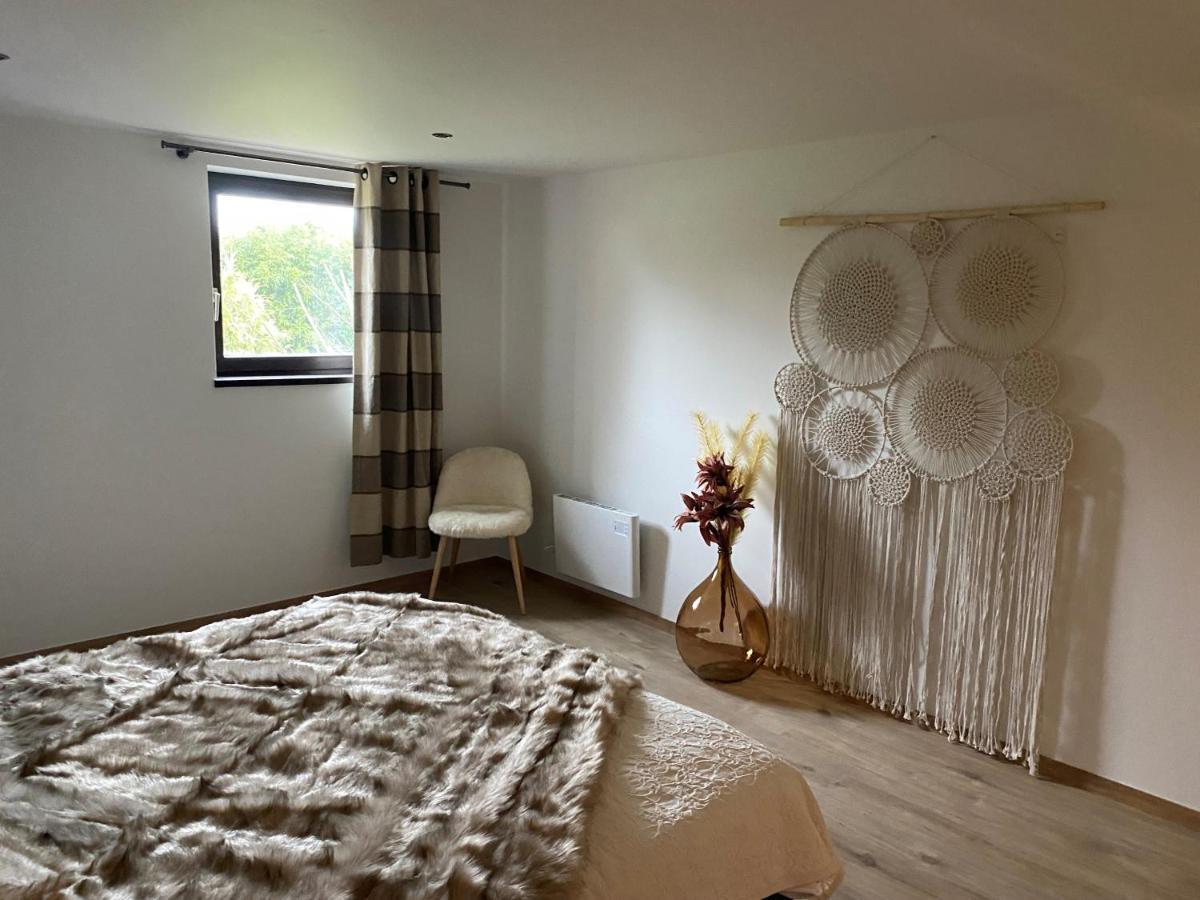 Le Logis Des Chenes, Superbe Bungalow Dans Quartier Residentiel Proche De Namur Вепьон Экстерьер фото